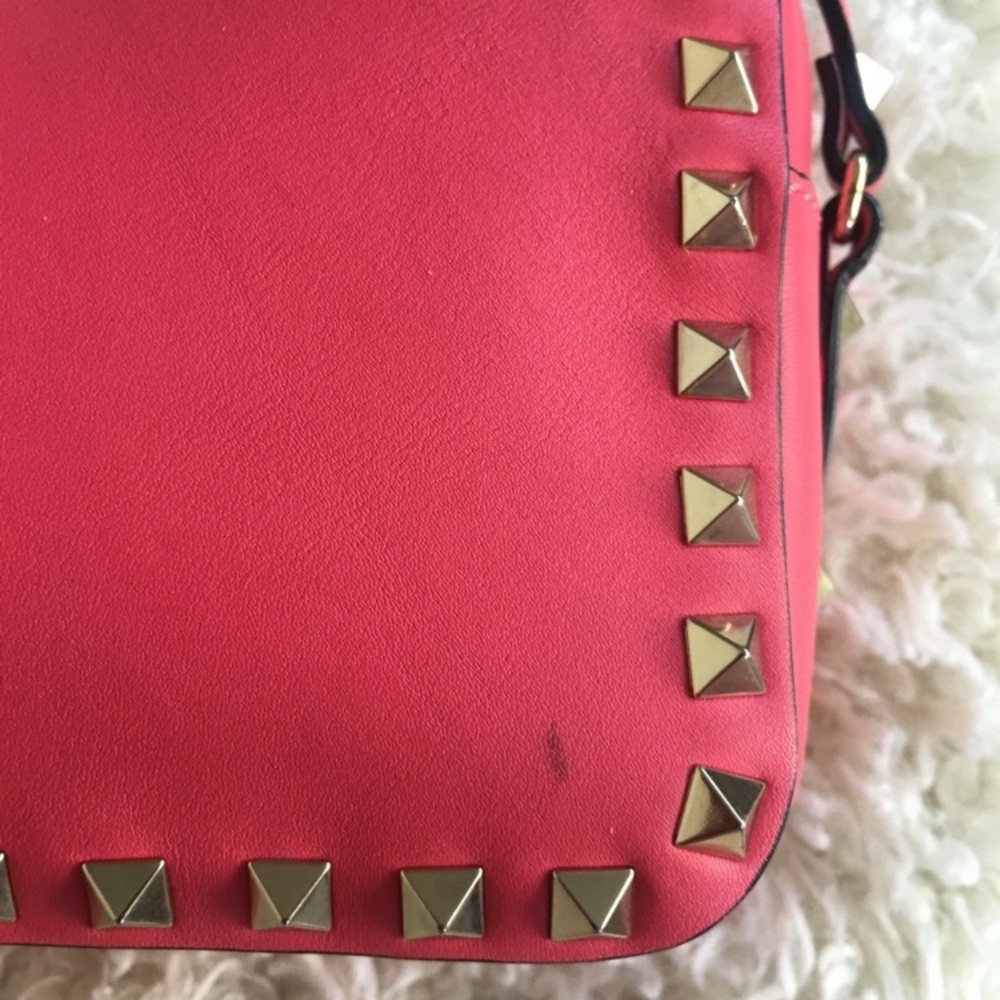 Valentino Rockstud camera bag - Picture 4 of 10